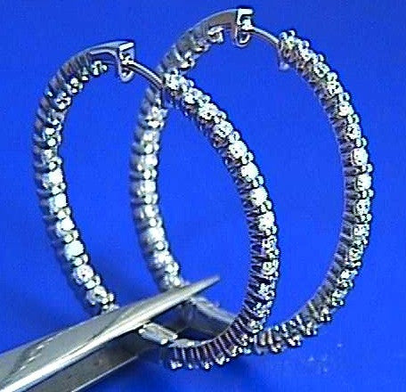 5.80ct Diamond Hoop Earrings 18kt white Gold In and Out JEWELFORME BLUE