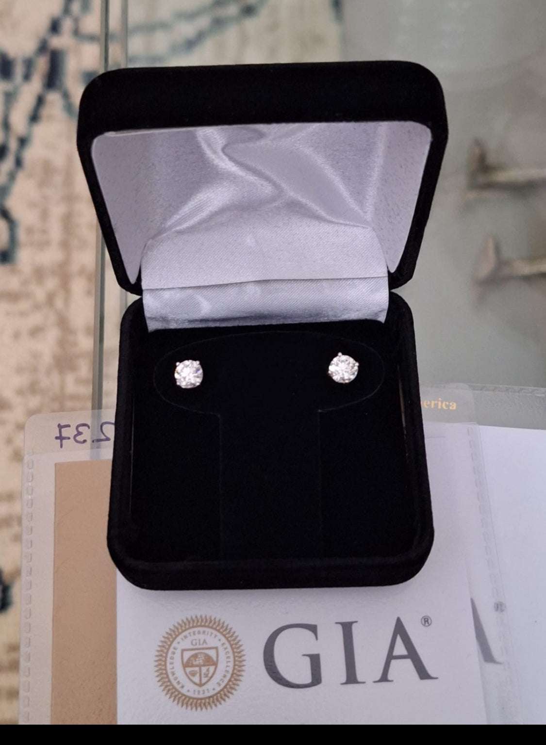 GIA Certified Diamond Earrings 2ct I SI2 18kt Gold Screw Backs Certificates Included