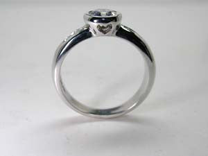1.13ct G-SI1 Round Diamond Engagement Ring  EGL certified Platinum JEWELFORME BLUE