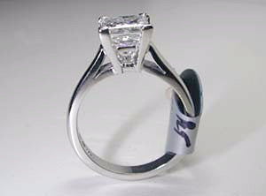 3.02ct Princess Cut Diamond Engagement Ring 18kt JEWELFORME BLUE