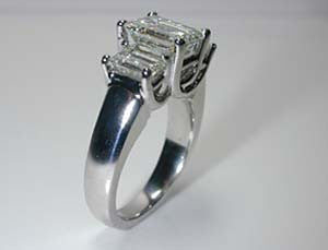 4.06ct G-VS1 Emerald  Cut Diamond Engagement Ring 18kt White Gold GIA certified JEWELFORME BLUE