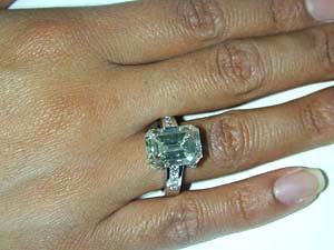 9.20ct Emerald Cut Diamond Engagement Ring GIA certified 18kt White Gold JEWELFORME BLUE