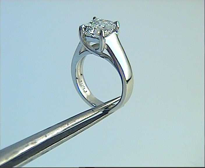 3.01ct G-VS1 Asscher Cut Diamond Engagement Ring GIA certified 18kt JEWELFORME BLUE