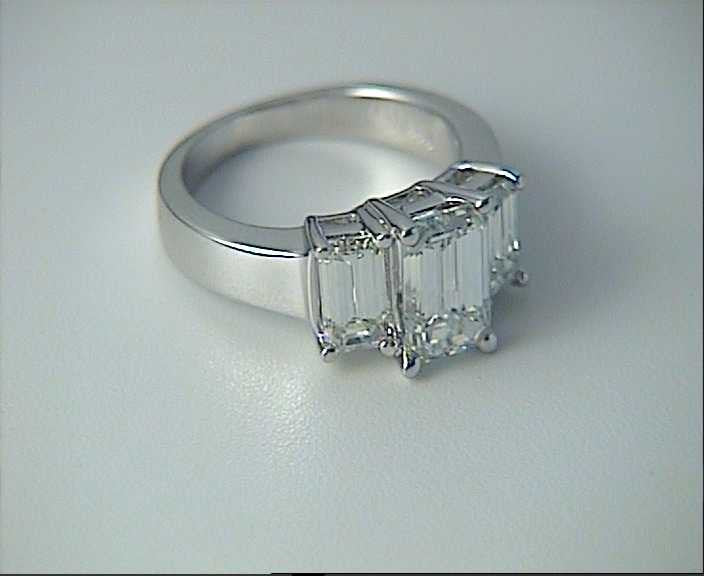 3.92ct Emerald Diamond Engagement Ring F-VS2 Platinum JEWELFORME BLUE