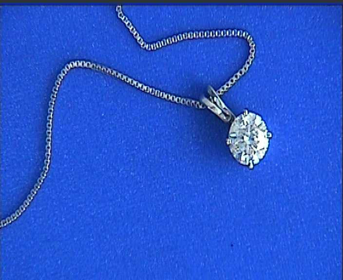 0.90ct Diamond Pendant Necklace on chain 18kt JEWELFORME BLUE