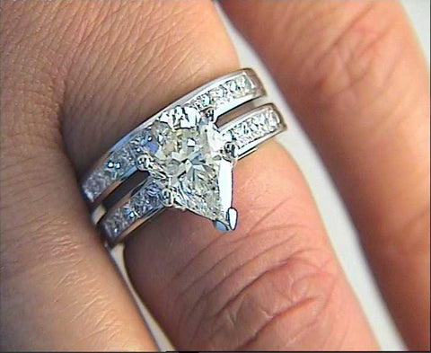 3.70ct Pear Shape Diamond Engagement Ring Wedding Band Set 18kt White Gold JEWELFORME BLUE