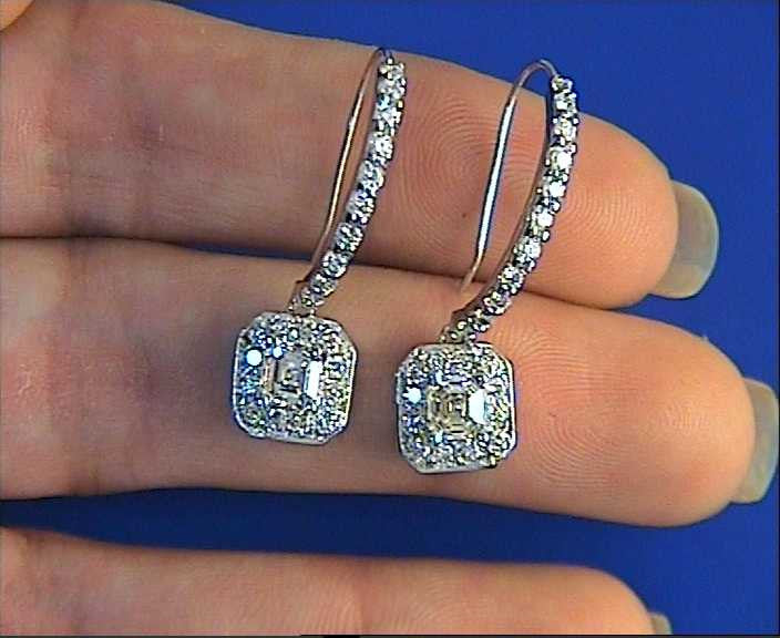 2.20ct Emerald Cut Diamond Earrings 18kt white gold JEWELFORME BLUE