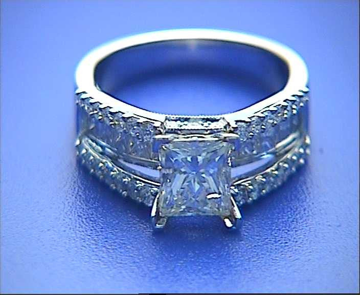 2.77ct Princess Cut Diamond Engagement Ring 18kt white gold JEWELFORME BLUE
