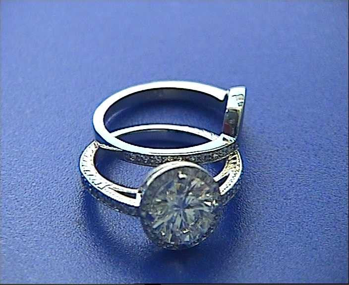 2.72ct Round Diamond Engagement Ring 18kt  GIA certified JEWELFORME BLUE