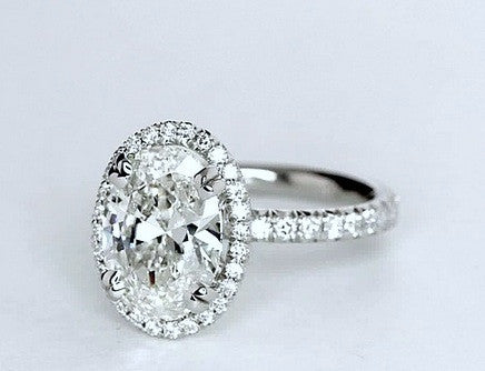 2.35ct F-VS2 Oval Diamond Engagement Ring GIA certified 18kt White Gold